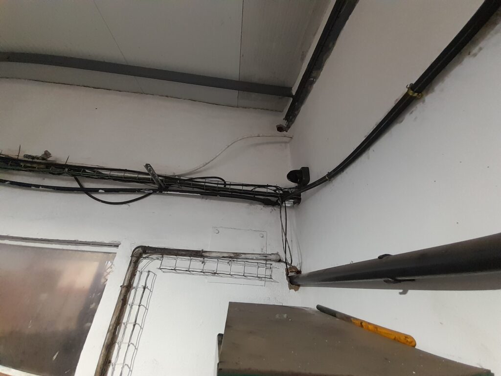 Cámaras de video vigilancia para nave industrial